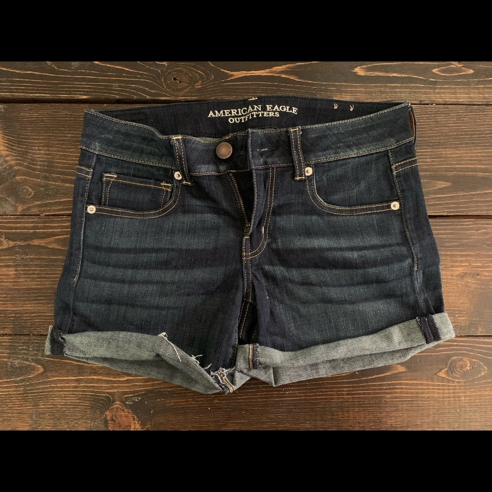 AE shorts - Sz 8